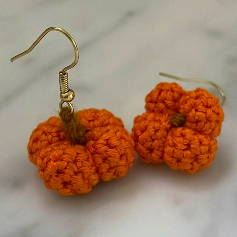 The cutest little pumpkin earrings!